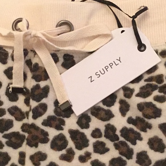 NWT Z Supply Leopard Shorts - Picture 9 of 12